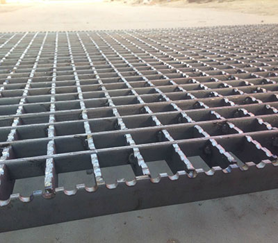 齿形钢格板 - 安平县集磊丝网制品有限公司图片7