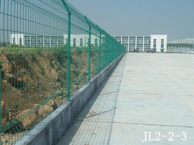 公路护栏网 - 安平县集磊丝网制品有限公司图片3