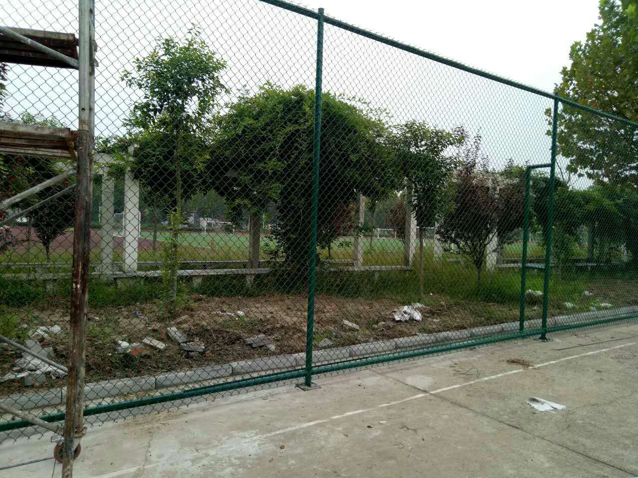 运动场围网图片2